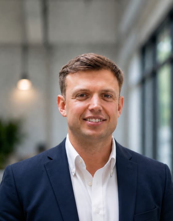 Headshot of Tom Morley